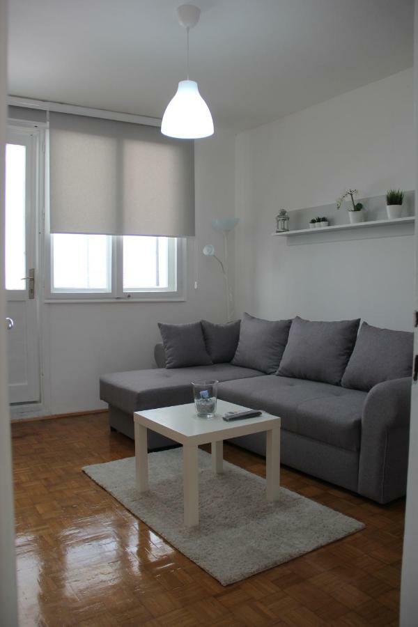 Apartman Kej Πίροτ Εξωτερικό φωτογραφία