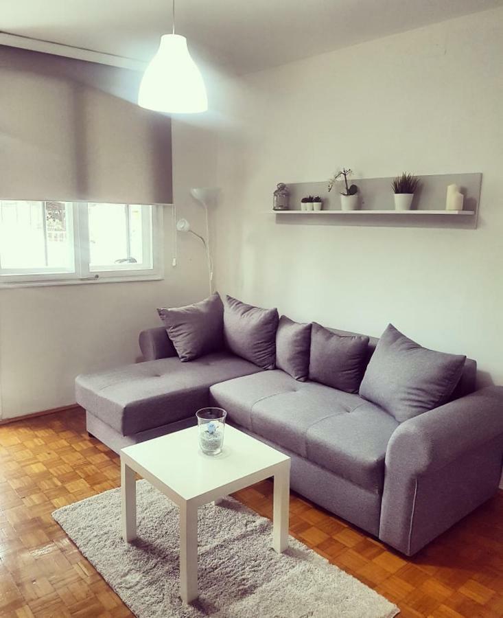 Apartman Kej Πίροτ Εξωτερικό φωτογραφία